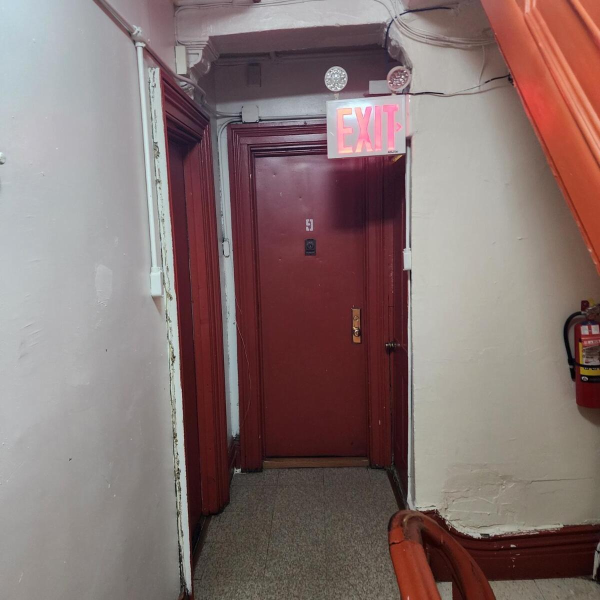 New York City Guesthouse Экстерьер фото